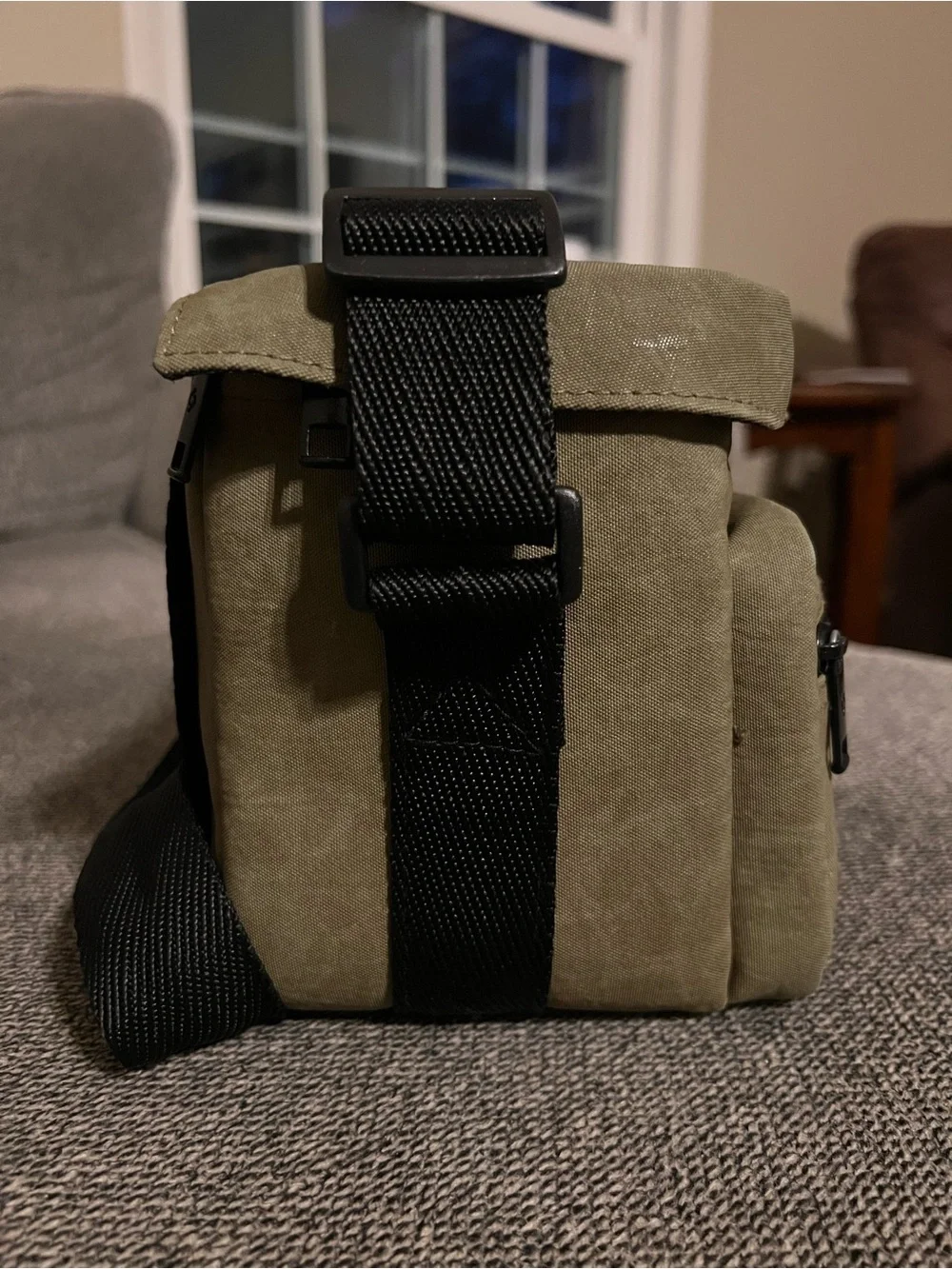 Samsonite Olive Green Messenger Camera Bag with Black Strap